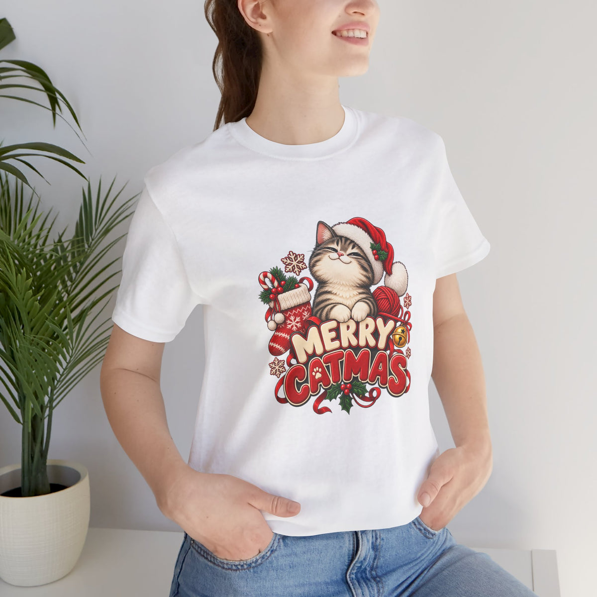Merry Catmas T-Shirt – Cute Christmas Cat Holiday Tee