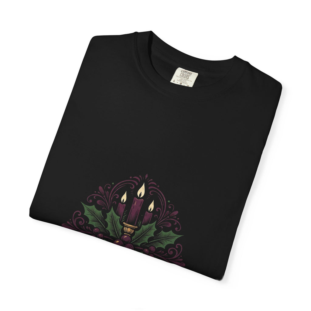 Moody Holiday Candle Wreath T-Shirt | Christmas Seasonal Tee | Festive Graphic Shirt | Holiday Gift for Her Him | Vintage Xmas