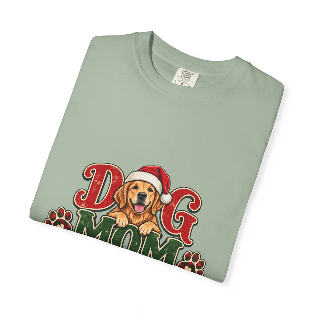Dog Mom Christmas T-Shirt — Cute Golden Retriever Holiday Tee