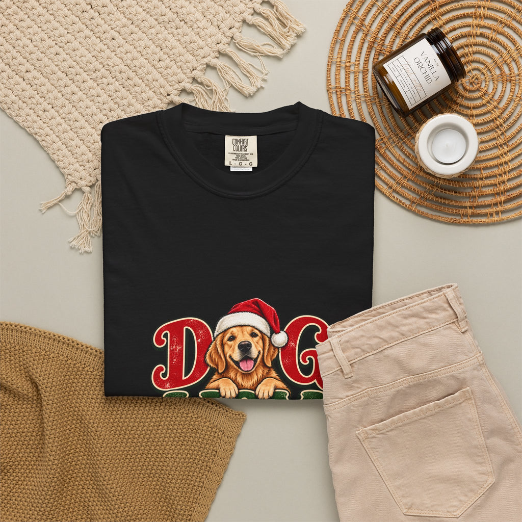 Dog Mom Christmas T-Shirt — Cute Golden Retriever Holiday Tee