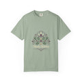 Moody Holiday Candle Wreath T-Shirt | Christmas Seasonal Tee | Festive Graphic Shirt | Holiday Gift for Her Him | Vintage Xmas