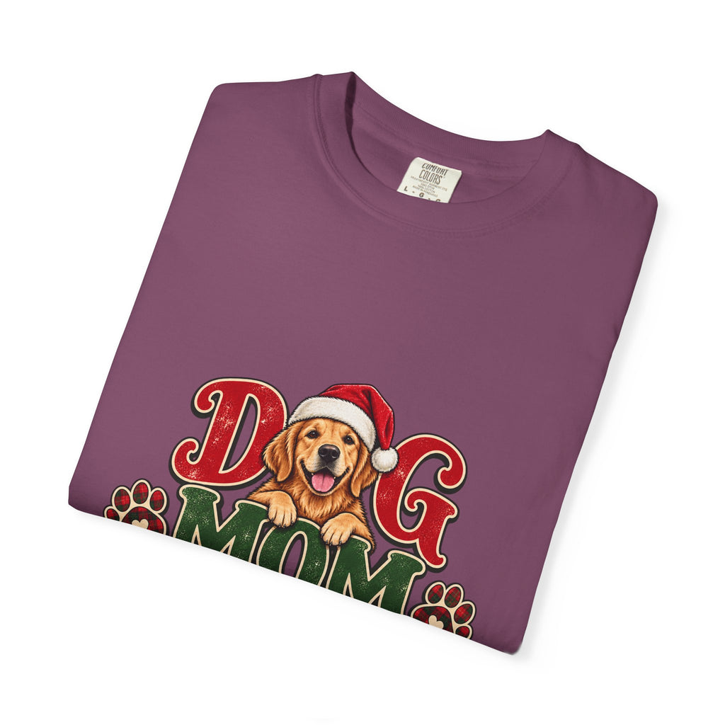 Dog Mom Christmas T-Shirt — Cute Golden Retriever Holiday Tee