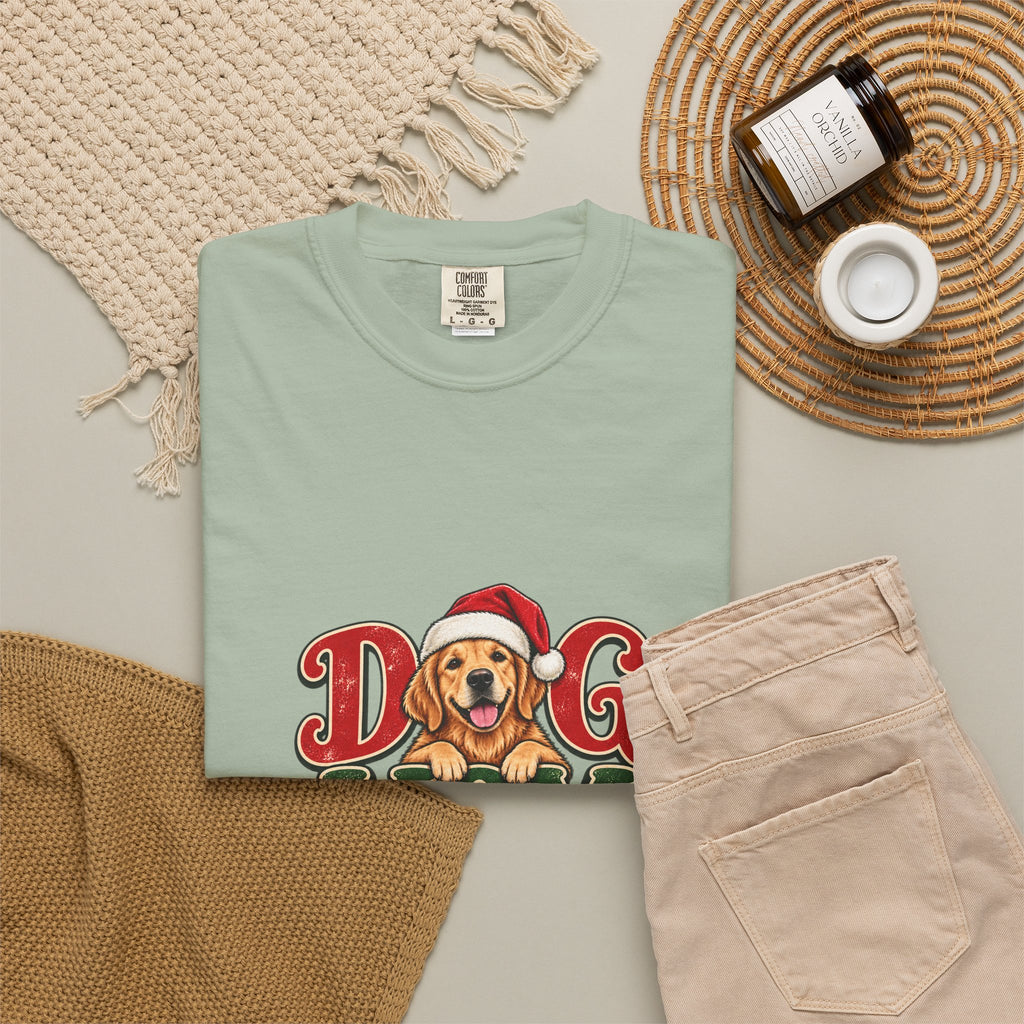 Dog Mom Christmas T-Shirt — Cute Golden Retriever Holiday Tee