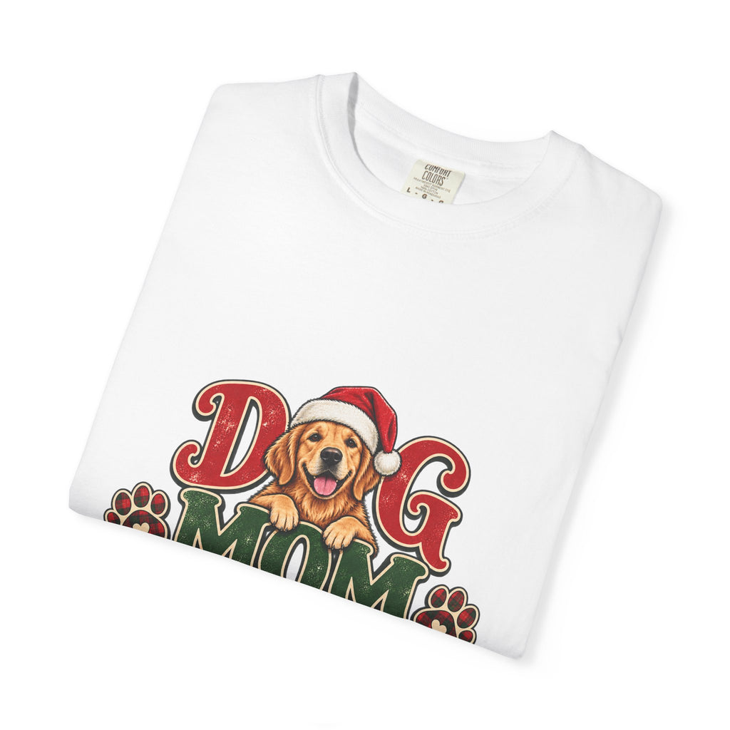 Dog Mom Christmas T-Shirt — Cute Golden Retriever Holiday Tee