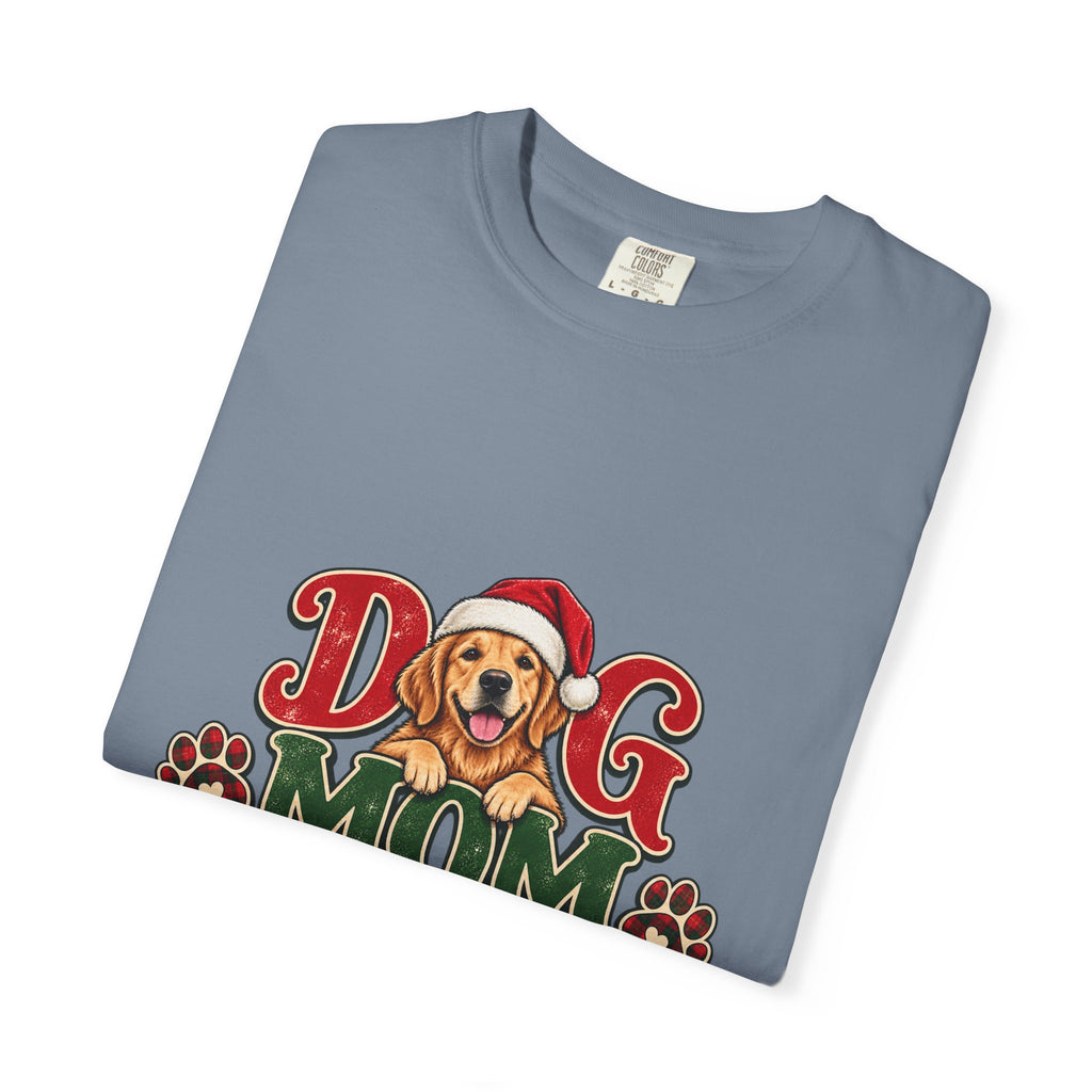 Dog Mom Christmas T-Shirt — Cute Golden Retriever Holiday Tee