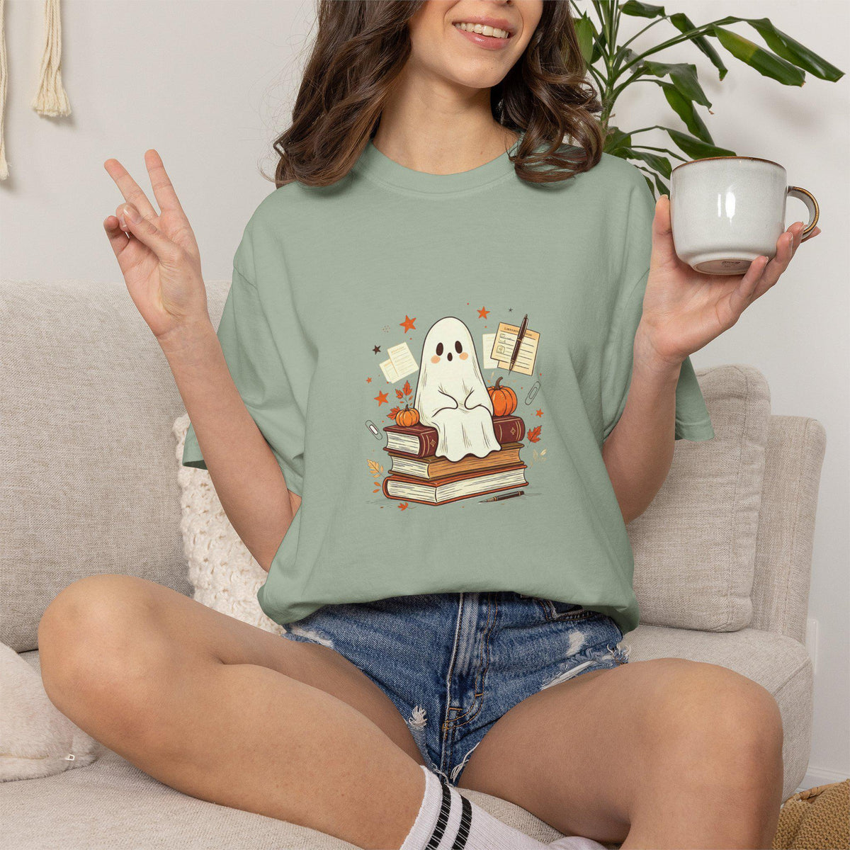 Cute Reading Ghost T-shirt | Ghost on Books, Autumn Leaves, Notebook