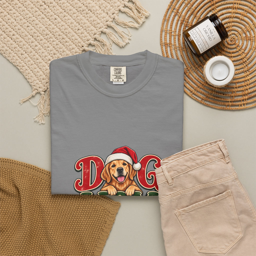 Dog Mom Christmas T-Shirt — Cute Golden Retriever Holiday Tee