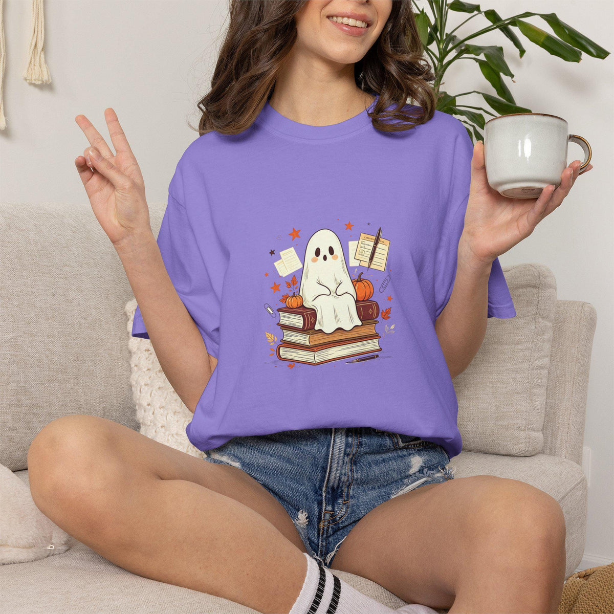 Cute Reading Ghost T-shirt | Ghost on Books, Autumn Leaves, Notebook