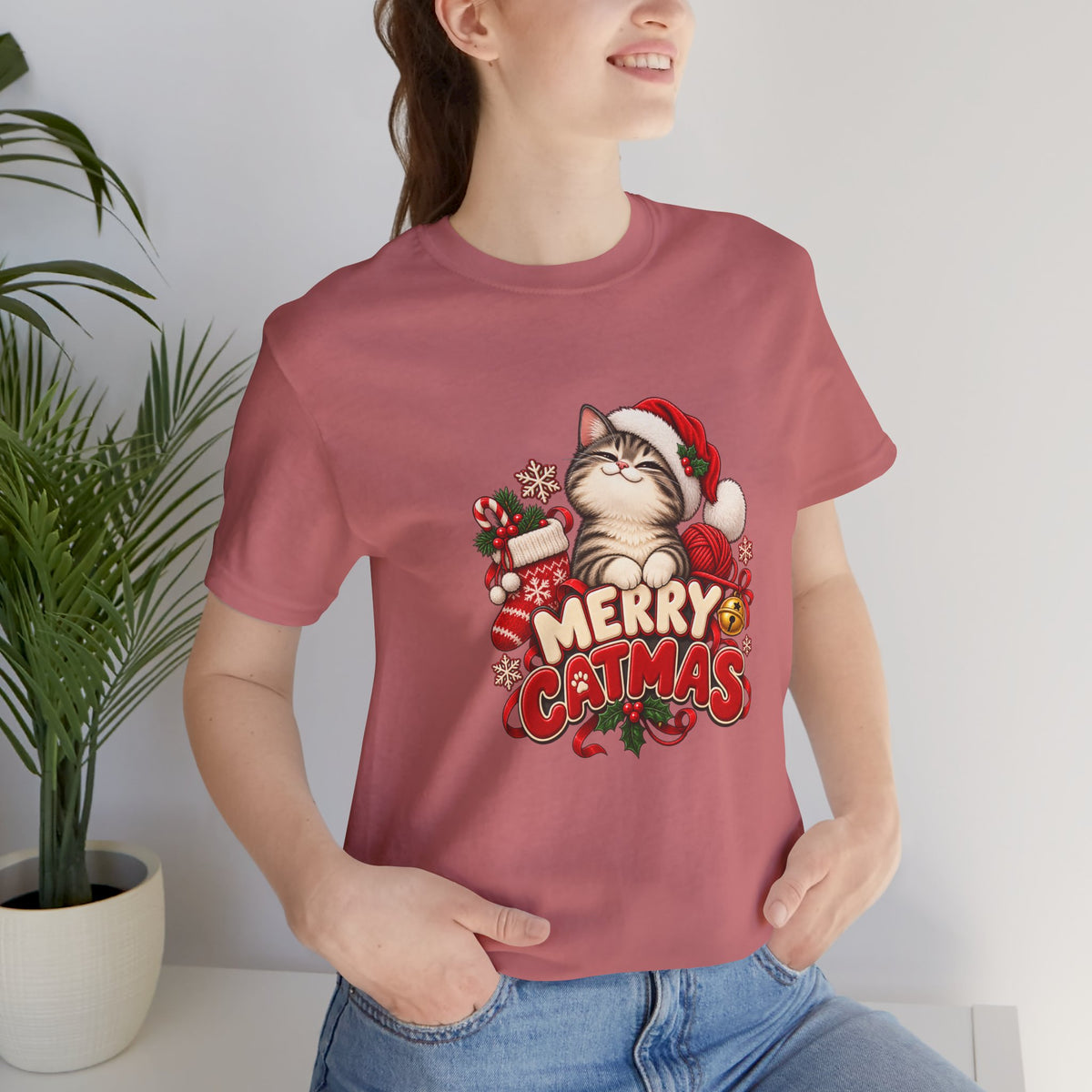 Merry Catmas T-Shirt – Cute Christmas Cat Holiday Tee