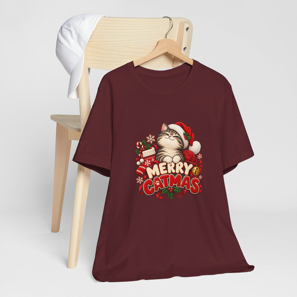 Merry Catmas T-Shirt – Cute Christmas Cat Holiday Tee