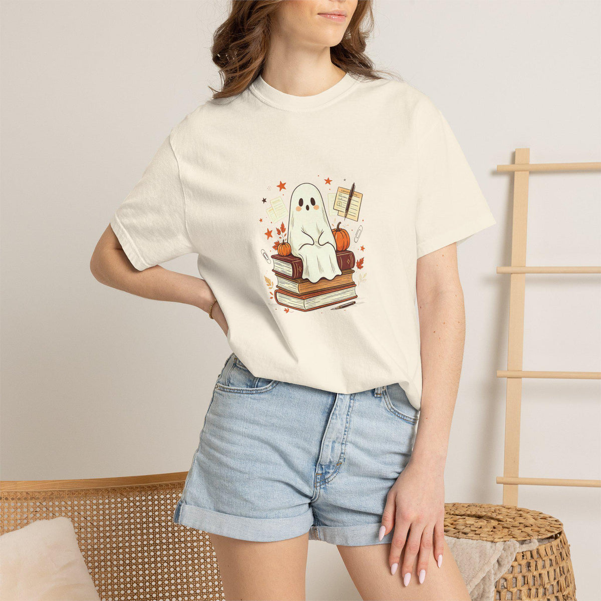 Cute Reading Ghost T-shirt | Ghost on Books, Autumn Leaves, Notebook