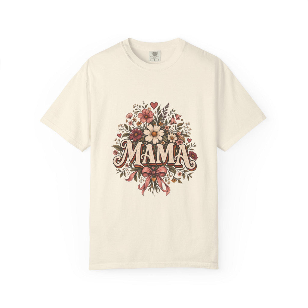 Mama floral bouquet T-Shirt | vintage script, roses & daisies