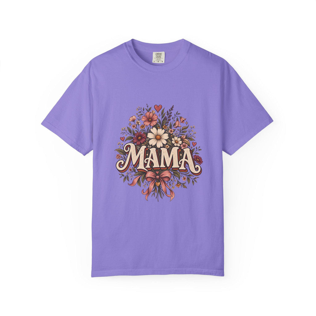 Mama floral bouquet T-Shirt | vintage script, roses & daisies