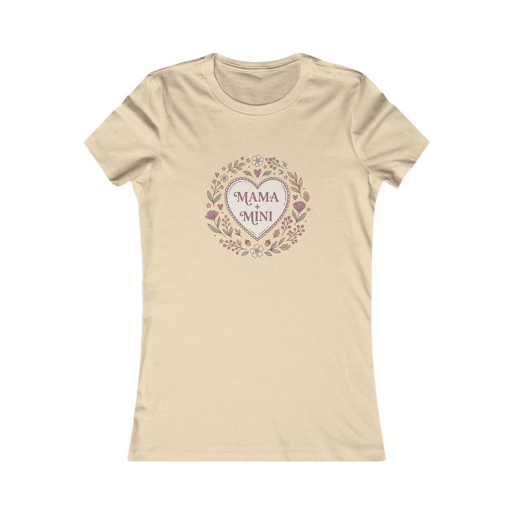 Mama and Mini Heart Wreath Tee | Mother Daughter Matching Shirt