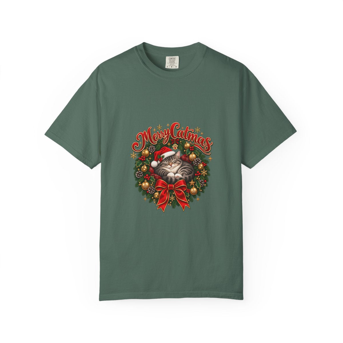 Meowy Christmas wreath cat T-shirt | Holiday cat tee