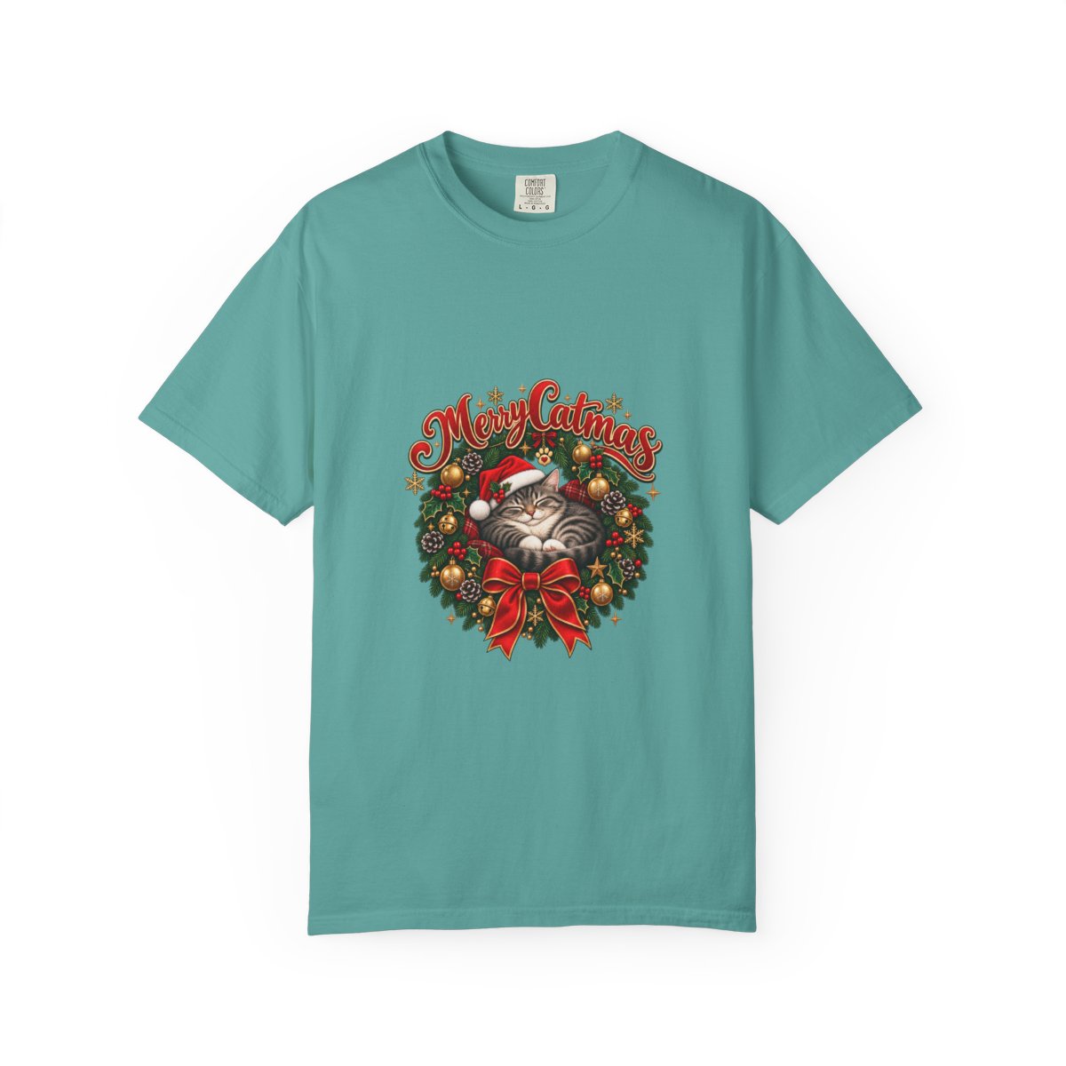 Meowy Christmas wreath cat T-shirt | Holiday cat tee