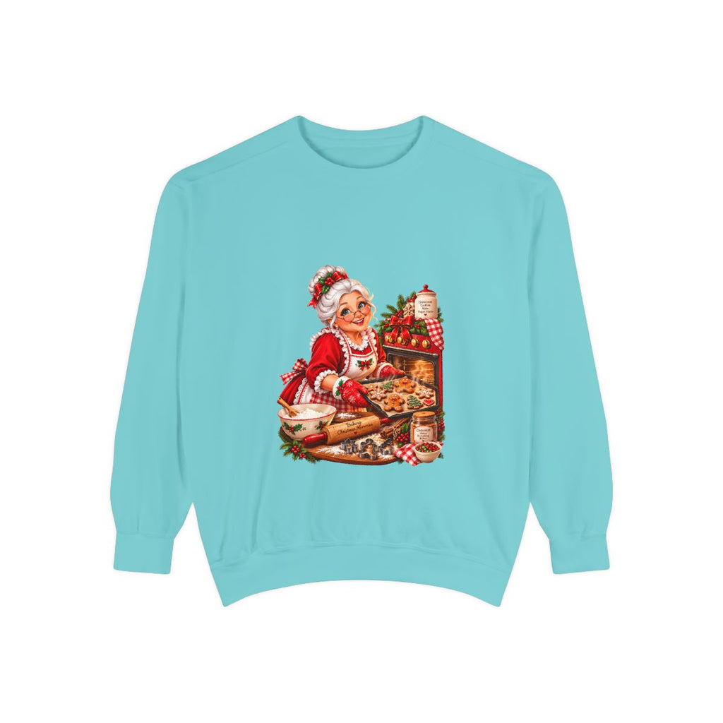 Mrs. Claus Baking Cookies Sweatshirt | Vintage Christmas Kitchen Illustration